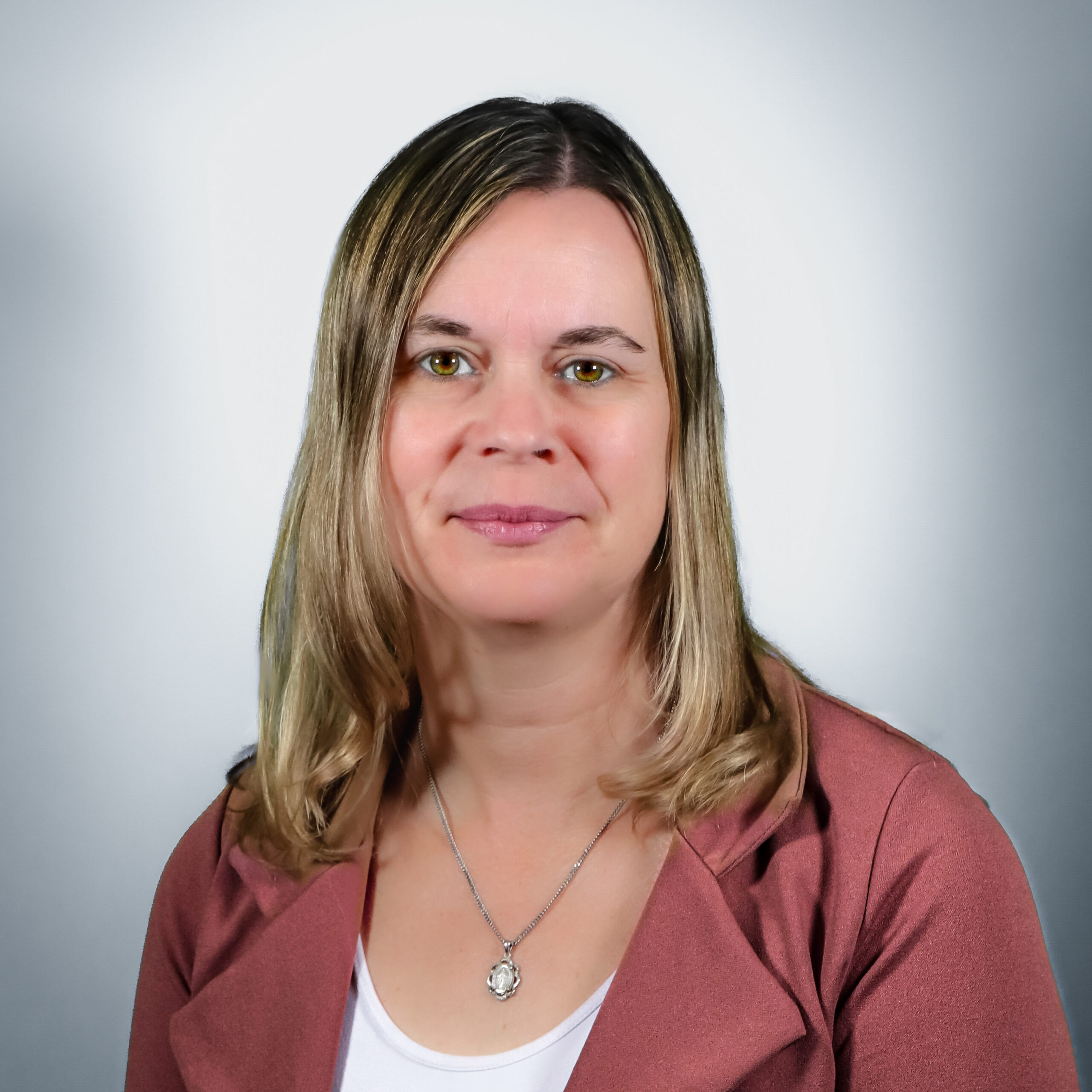 Andrea Hamilton headshot