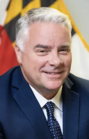 dr. J Scott Smith headshot